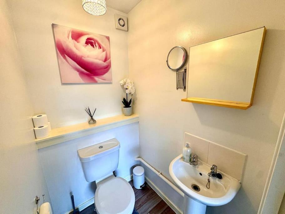 Three Bedroom House Edinburgh Exterior foto