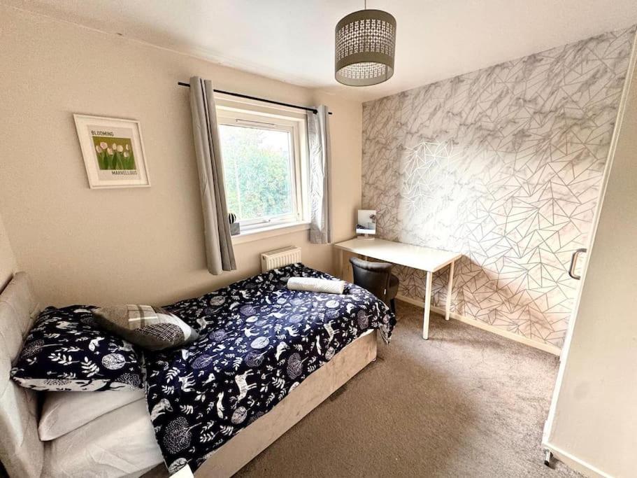 Three Bedroom House Edinburgh Exterior foto